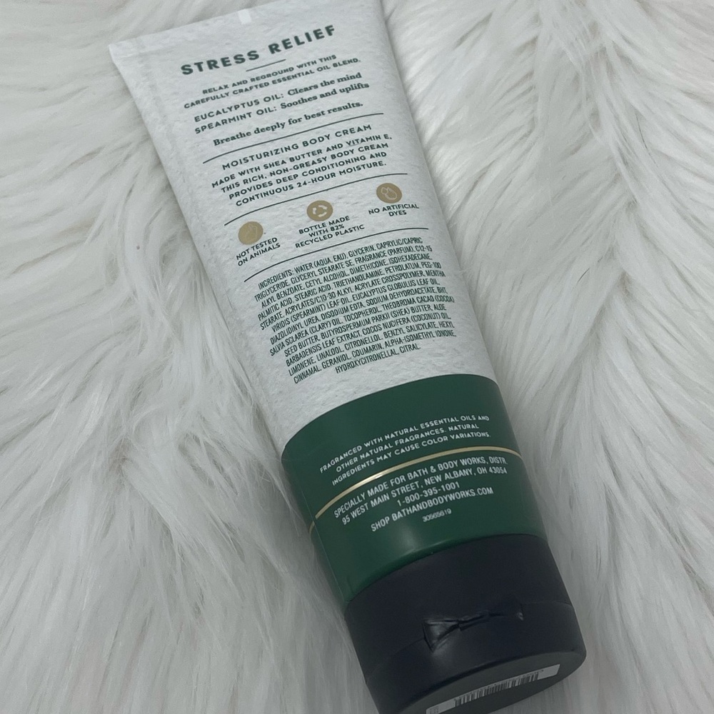 Bath & Body Works Aromatherapy Stress Relief Cream - Picture 5 of 6